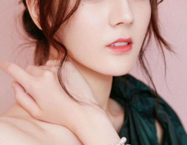 手机壁纸2021最新壁纸美女,高清唯美美女生成视觉盛宴